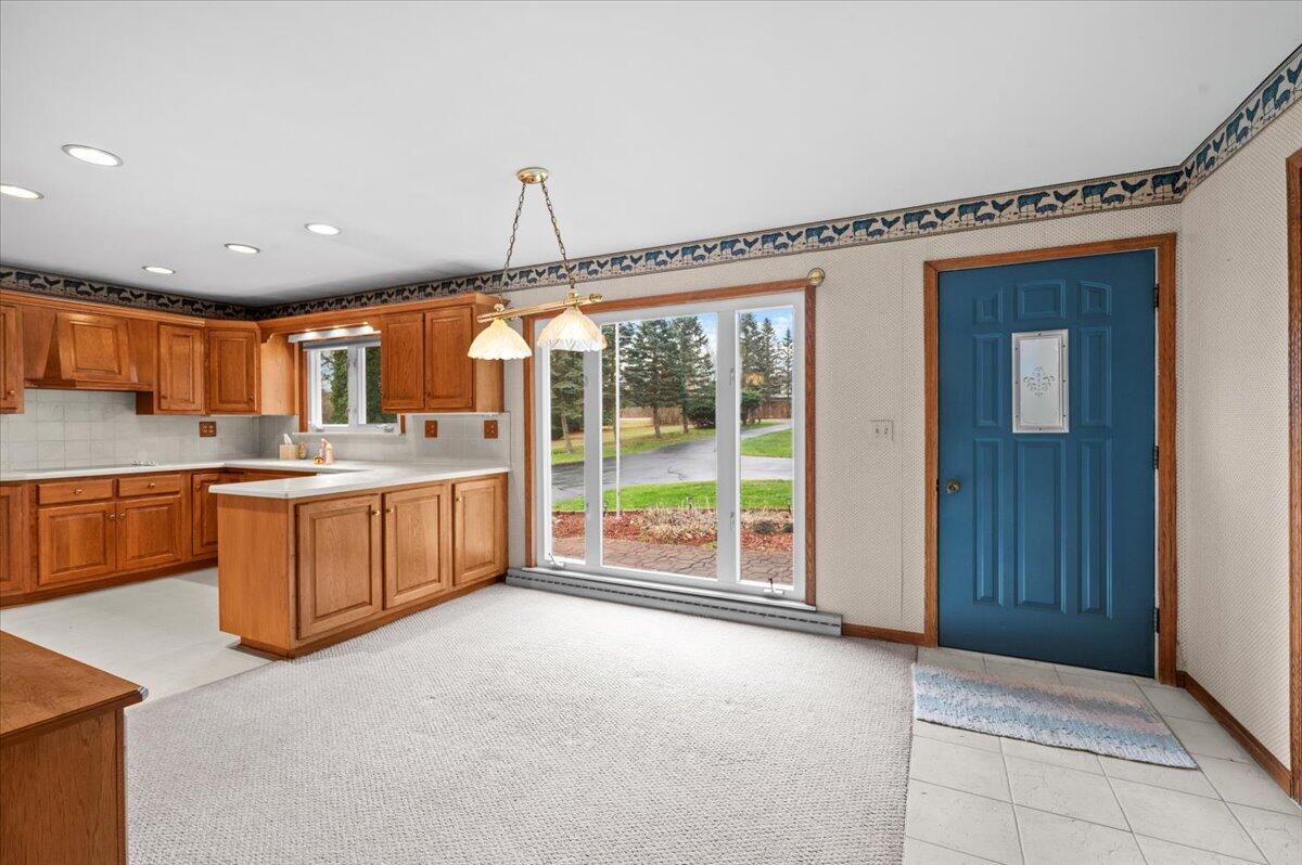 6786 East River Road Flushing, MI 48433 - Photo 9 of 39 18-DSC_8310