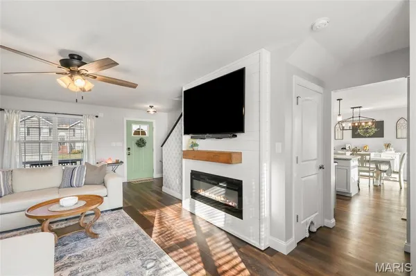 $389,900 | 8117 Obrien Drive, Cedar Hill, MO 63016