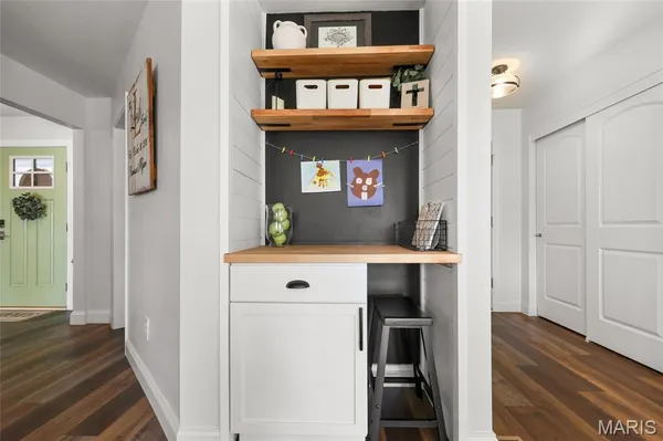 $389,900 | 8117 Obrien Drive, Cedar Hill, MO 63016