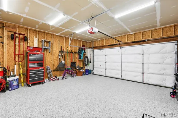 $389,900 | 8117 Obrien Drive, Cedar Hill, MO 63016