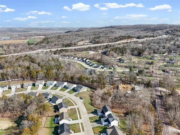 $389,900 | 8117 Obrien Drive, Cedar Hill, MO 63016