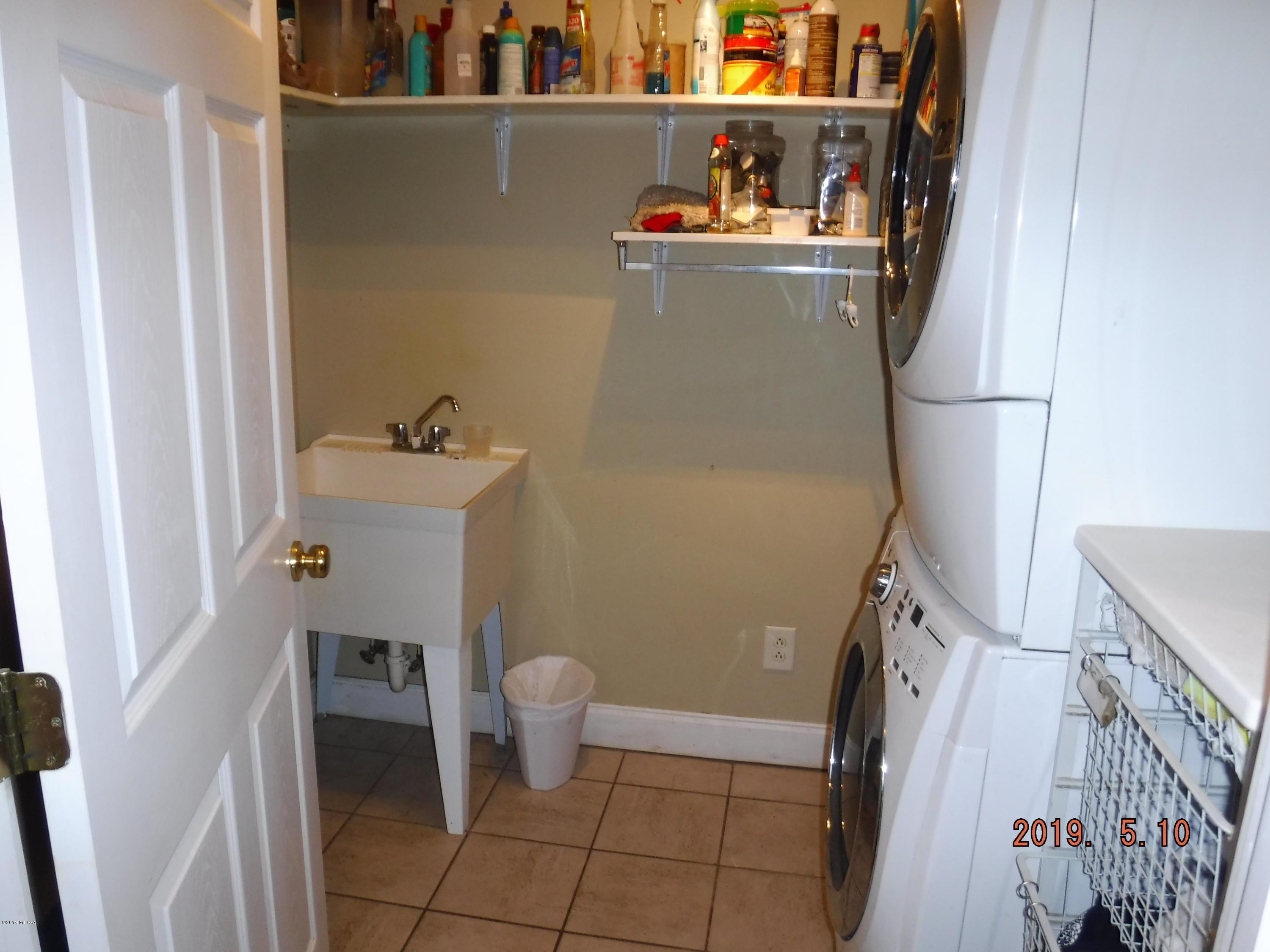 755 Charles Johnson Road Forsyth, GA 31029 - Photo 24 of 35 a bathroom with a toilet and a shower