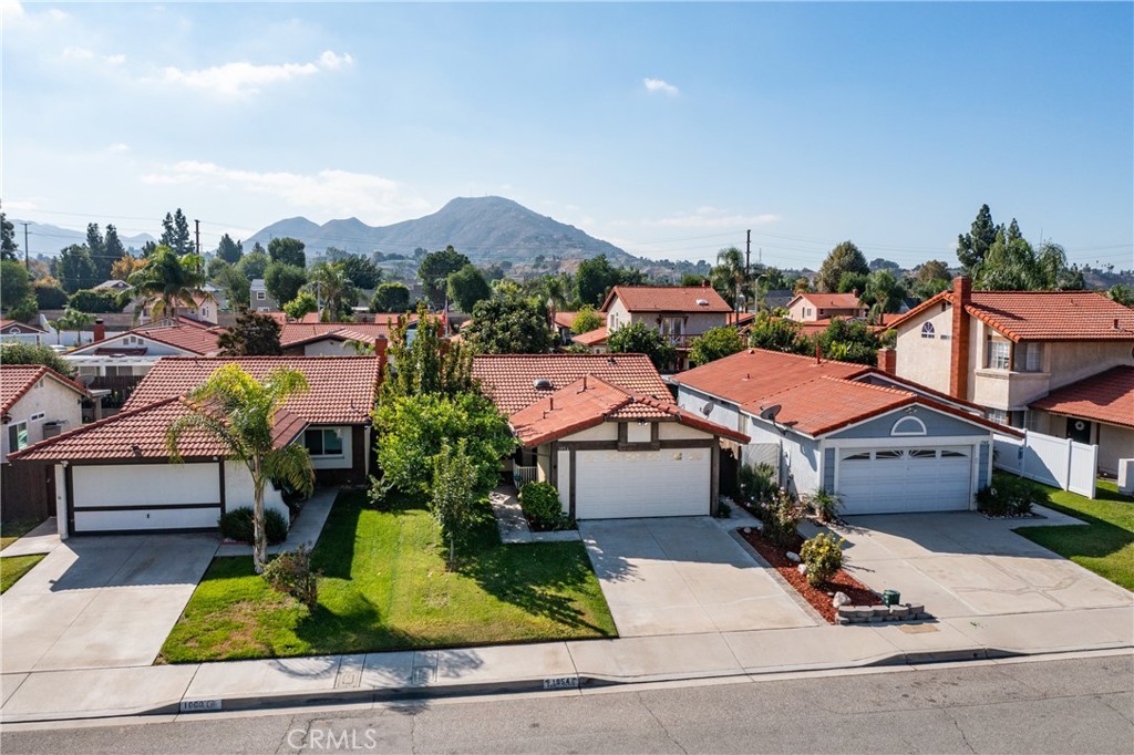 1954 Union Street Colton, CA 92324 - Photo 3 of 32 a picture of houses with outdoor space
