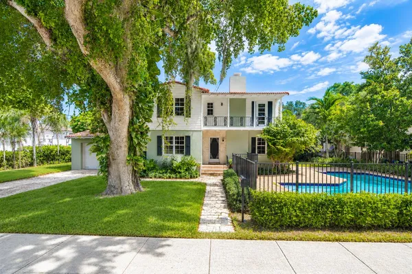 $8,000 | 1601 Southeast 2nd Street, Fort Lauderdale, FL 33301