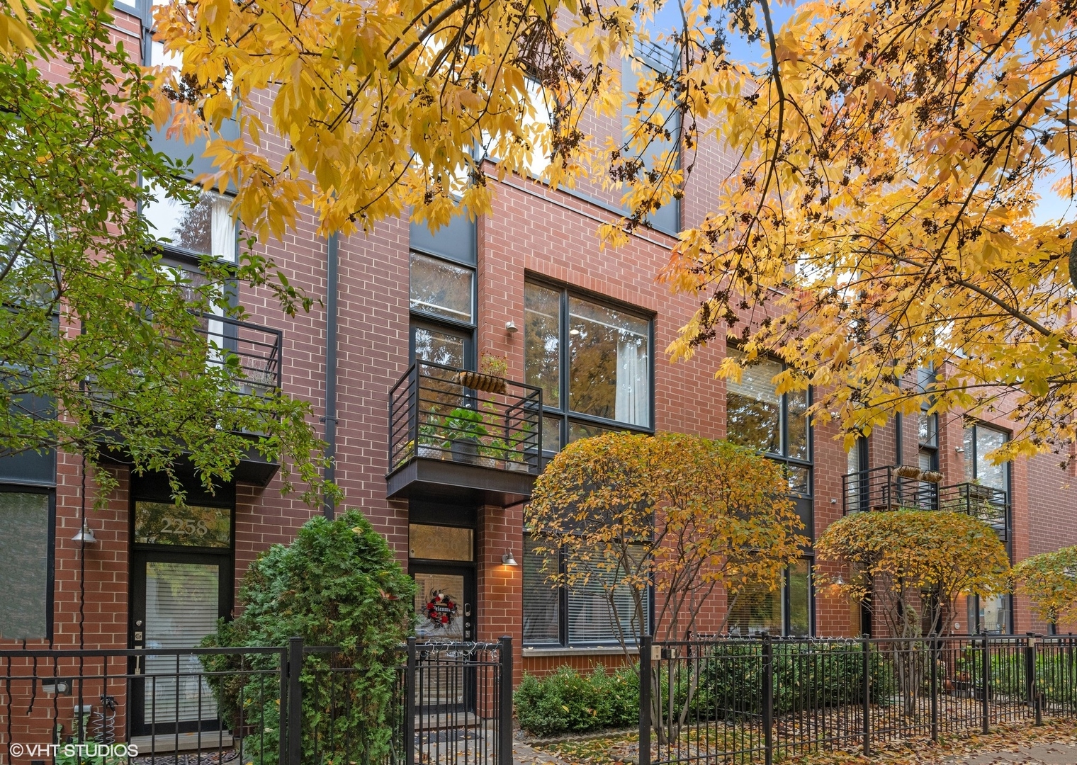 2256 West Wolfram Street Chicago, IL 60618 - Photo 1 of 25