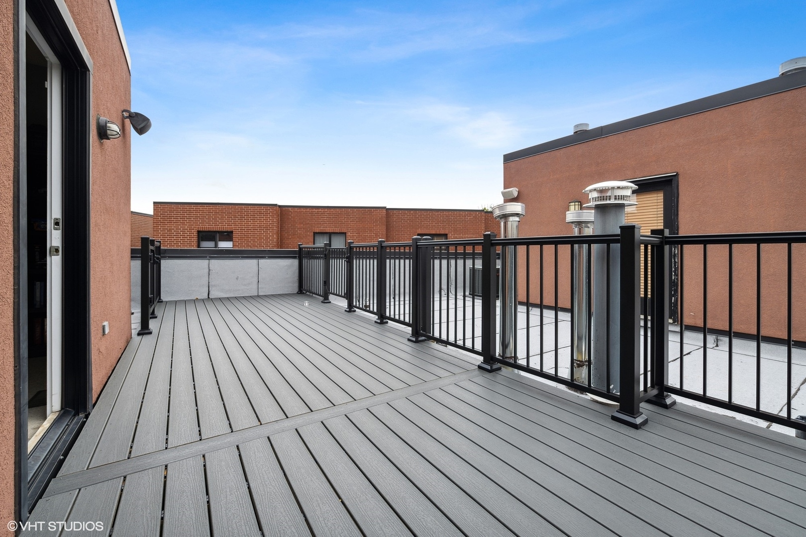 2256 West Wolfram Street Chicago, IL 60618 - Photo 22 of 25