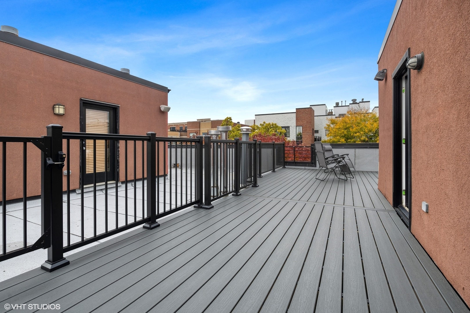 2256 West Wolfram Street Chicago, IL 60618 - Photo 23 of 25