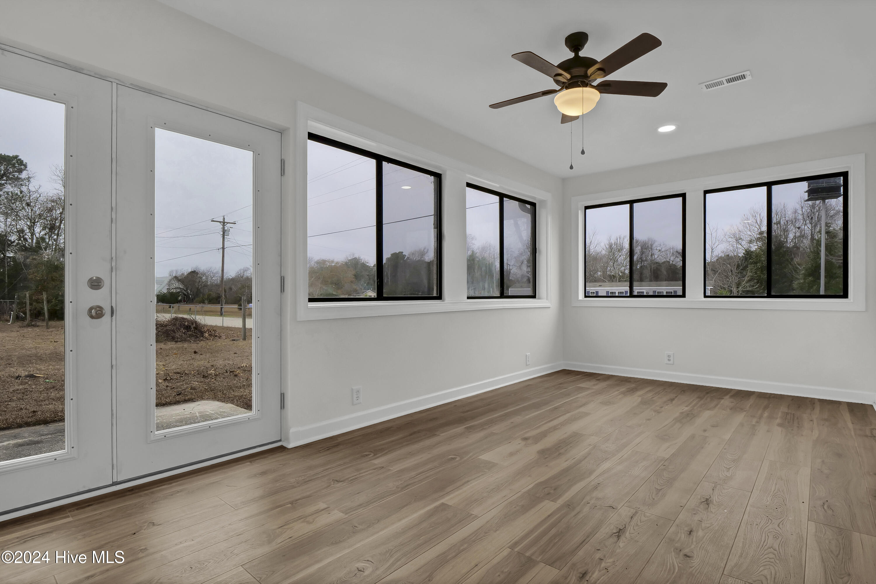 1848 Watts Landing Road Hampstead, NC 28443 - Photo 5 of 34 PJA14637