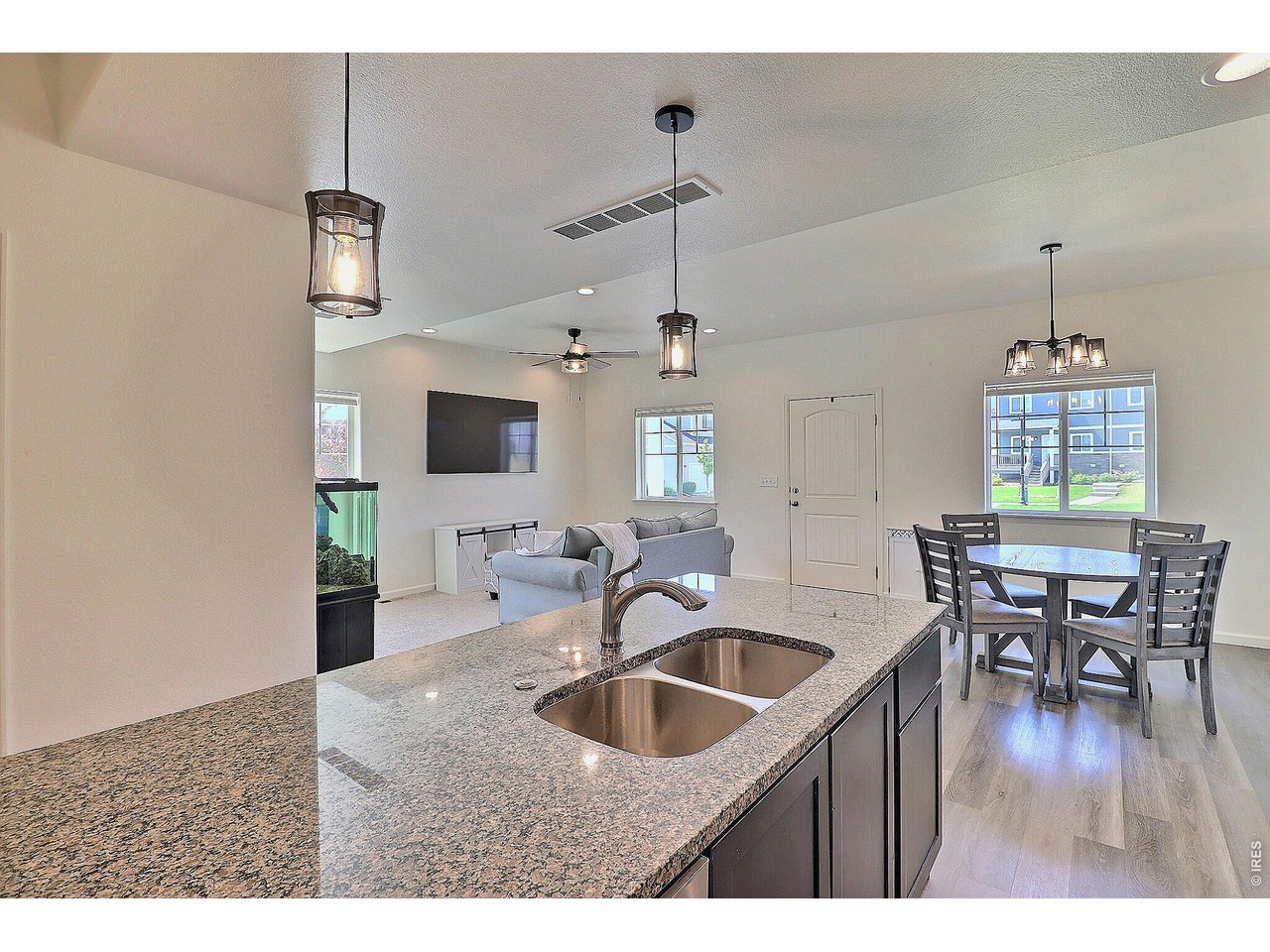 4355 24th Street Road, Unit 3204 Greeley, CO 80634 - Photo 16 of 34