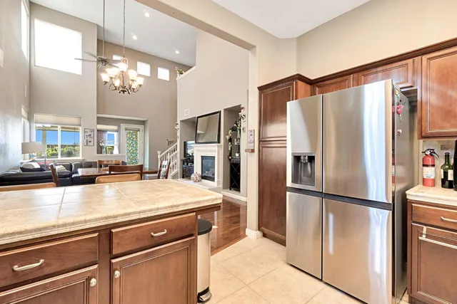 $420,000 | 1916 North Tuscany Lane, Clovis, CA 93619