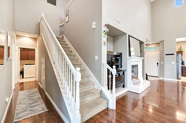 $420,000 | 1916 North Tuscany Lane, Clovis, CA 93619