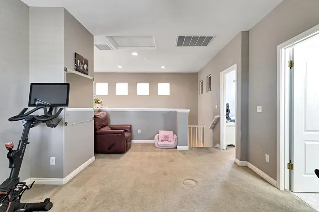 $420,000 | 1916 North Tuscany Lane, Clovis, CA 93619