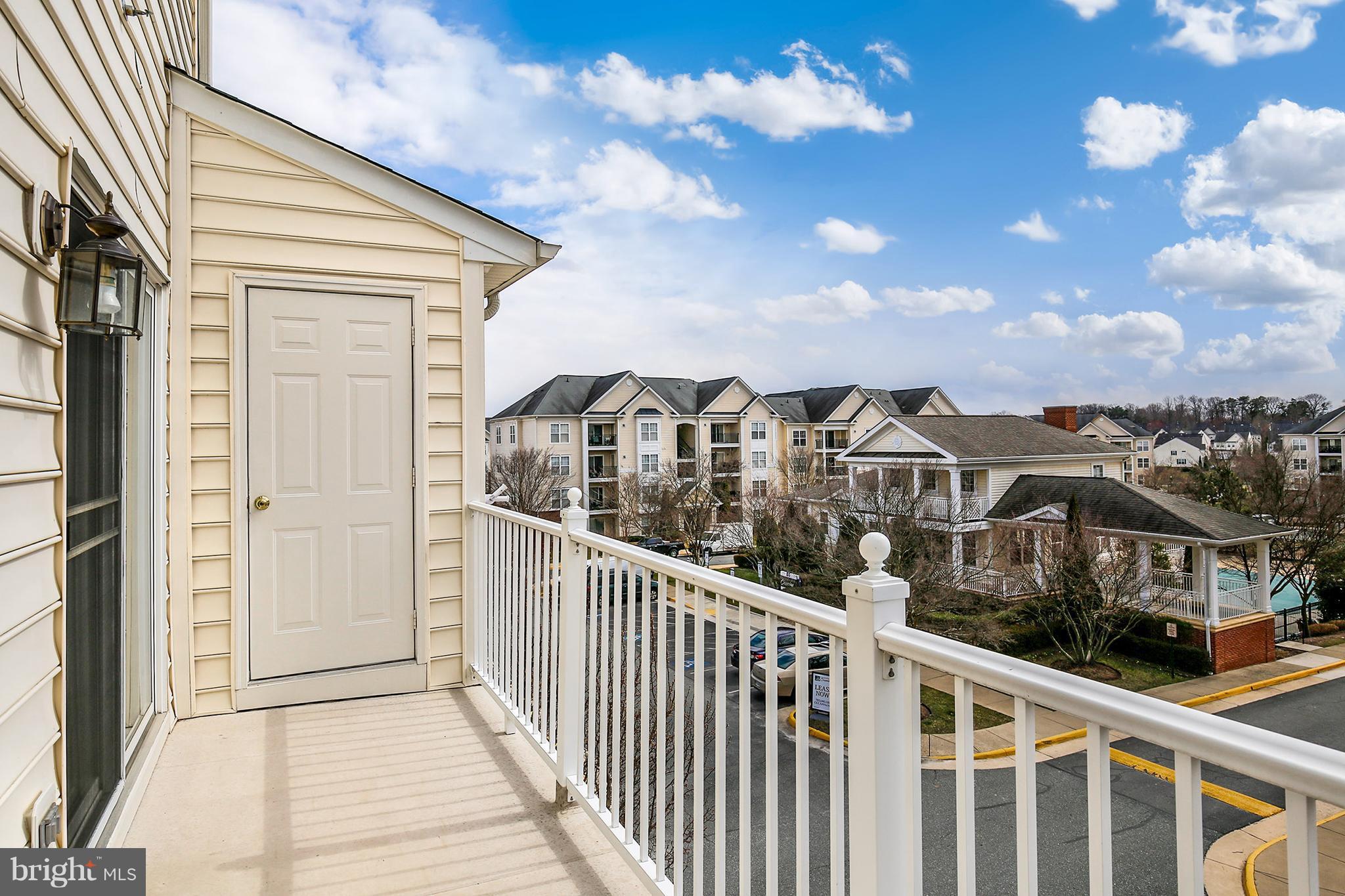 5087 Anchorstone Drive Woodbridge, VA 22192 - Photo 28 of 30 Exterior (Rear)