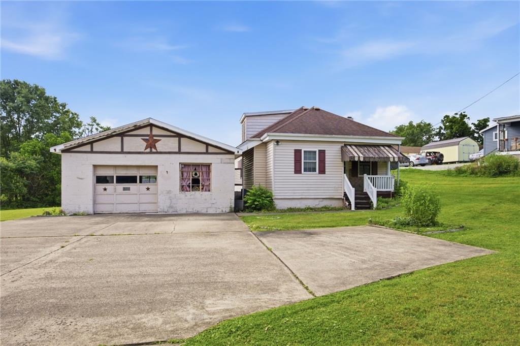 514 Rostraver Road Belle Vernon, PA 15012 - Photo 2 of 44