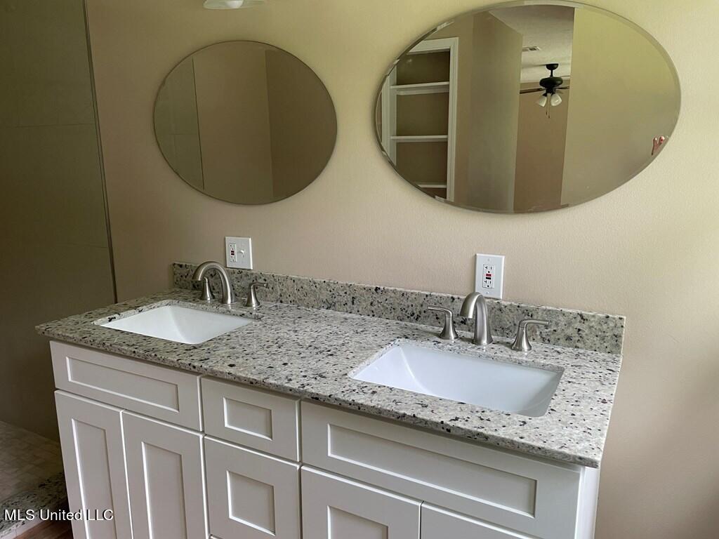 199 Oscar Smith Road Carriere, MS 39426 - Photo 8 of 13 176945_9