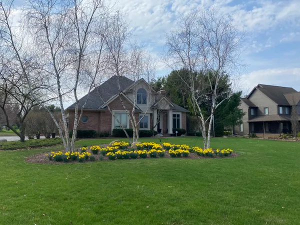 $769,900 | 2349 Windmill Way, Saline, MI 48176