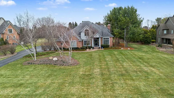 $769,900 | 2349 Windmill Way, Saline, MI 48176