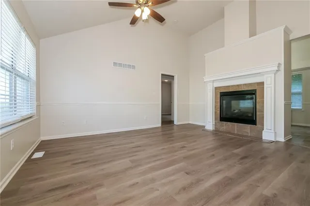 $2,240 | 5213 South Powell Avenue, Blue Springs, MO 64015