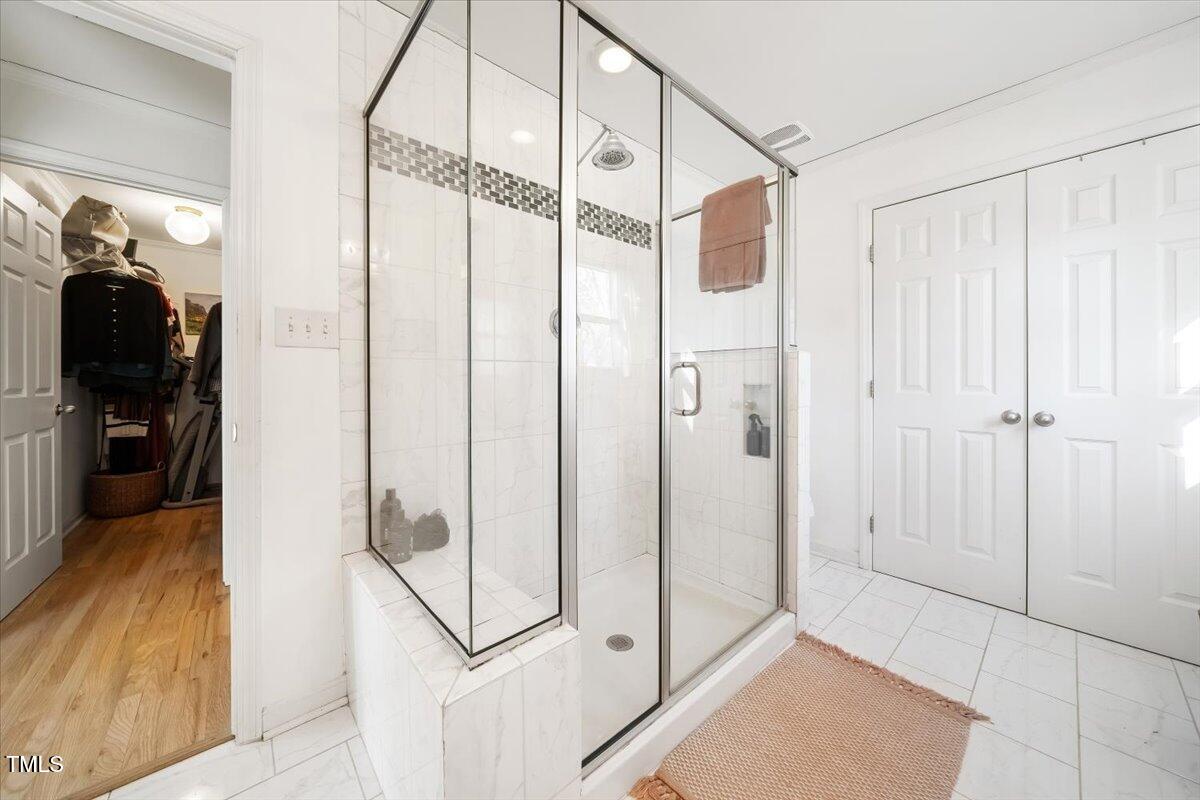 616 Yale Street Raleigh, NC 27609 - Photo 21 of 32 26-aINT_023