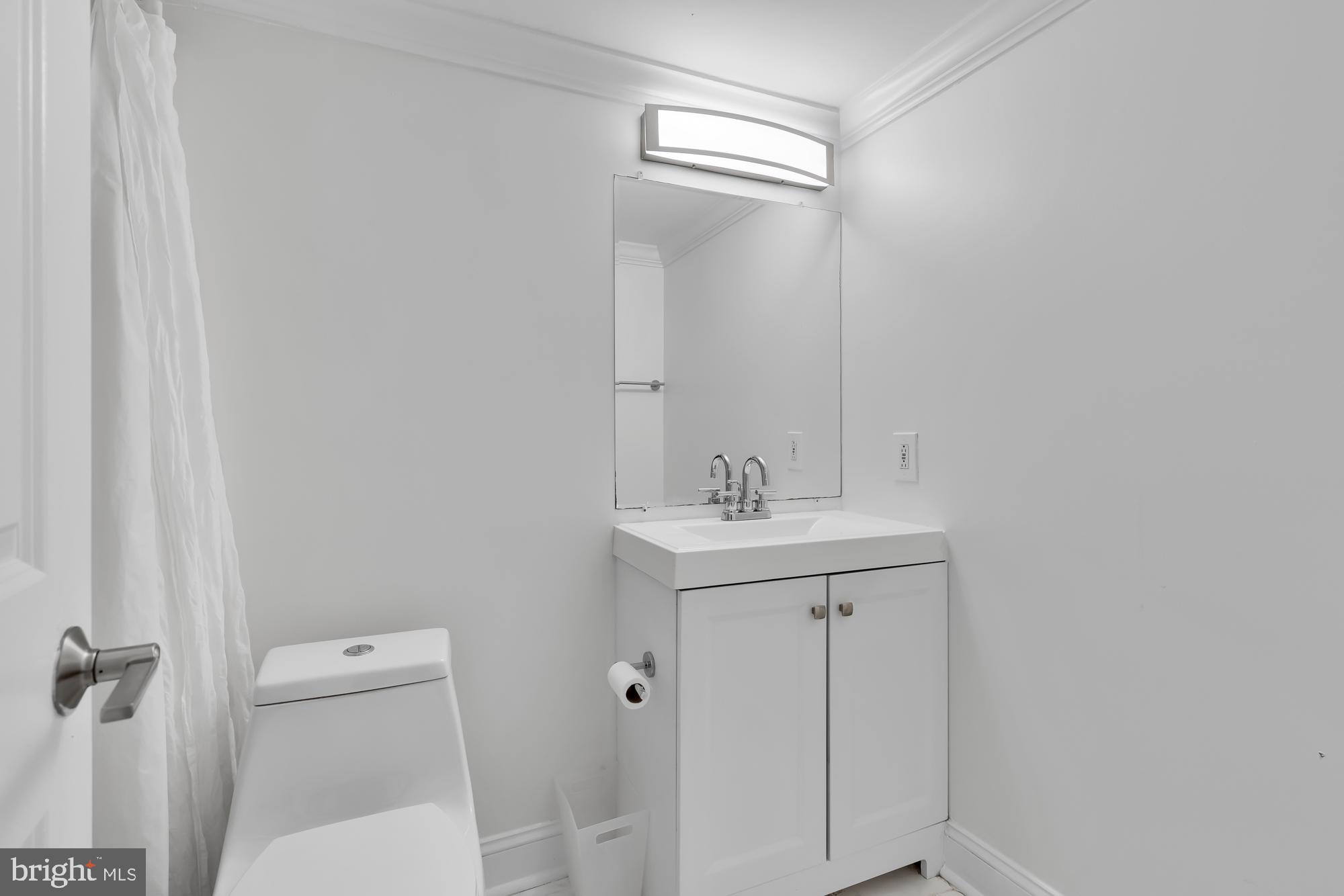 723 Longfellow Street Northwest, Unit 2 Washington, DC 20011 - Photo 14 of 17