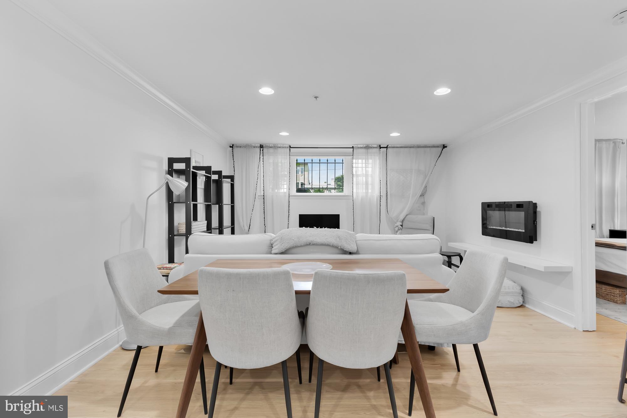 723 Longfellow Street Northwest, Unit 2 Washington, DC 20011 - Photo 4 of 17