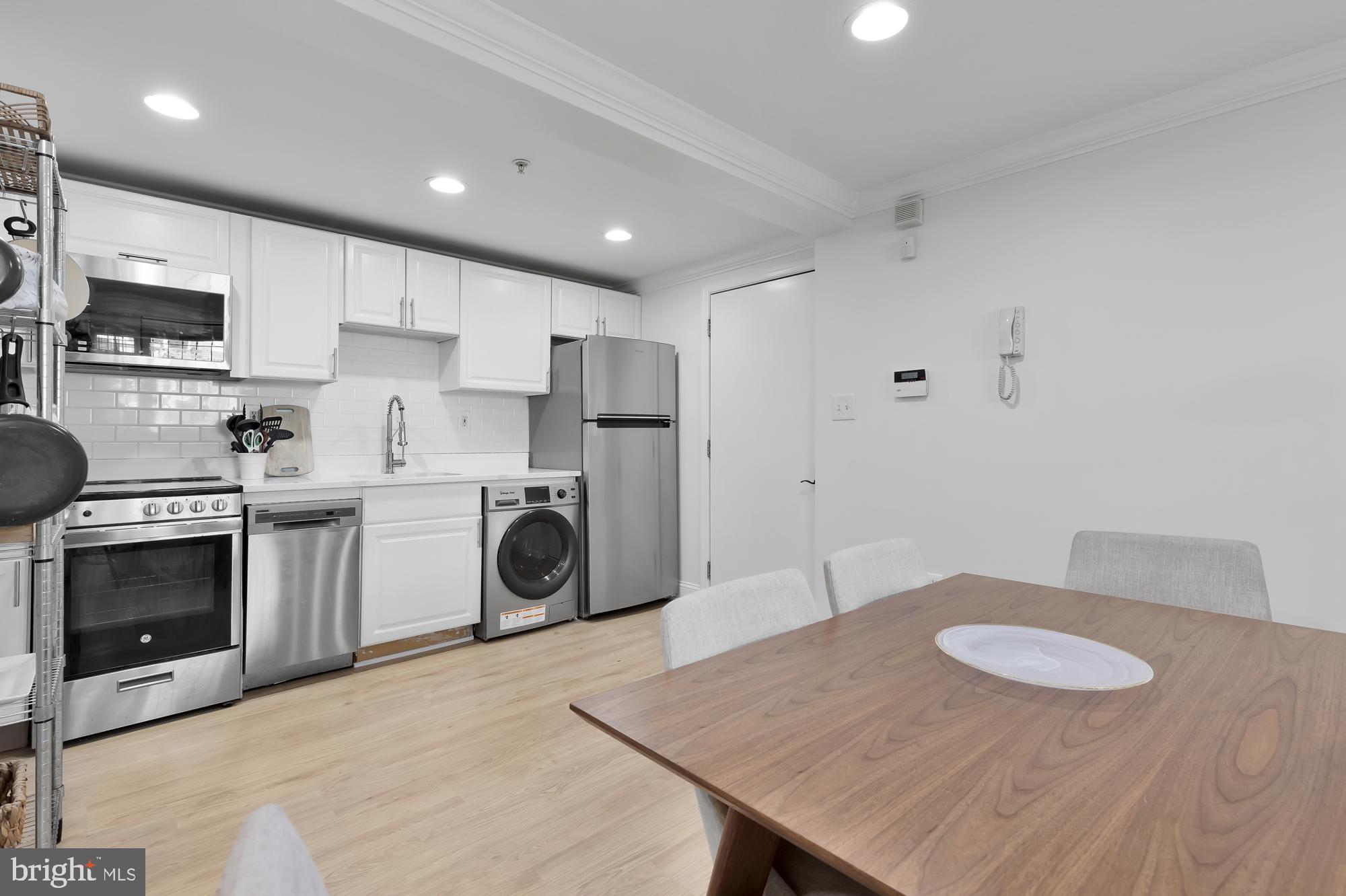 723 Longfellow Street Northwest, Unit 2 Washington, DC 20011 - Photo 5 of 17