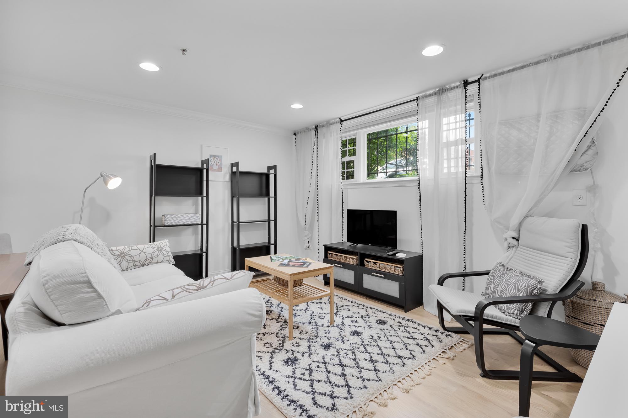 723 Longfellow Street Northwest, Unit 2 Washington, DC 20011 - Photo 7 of 17