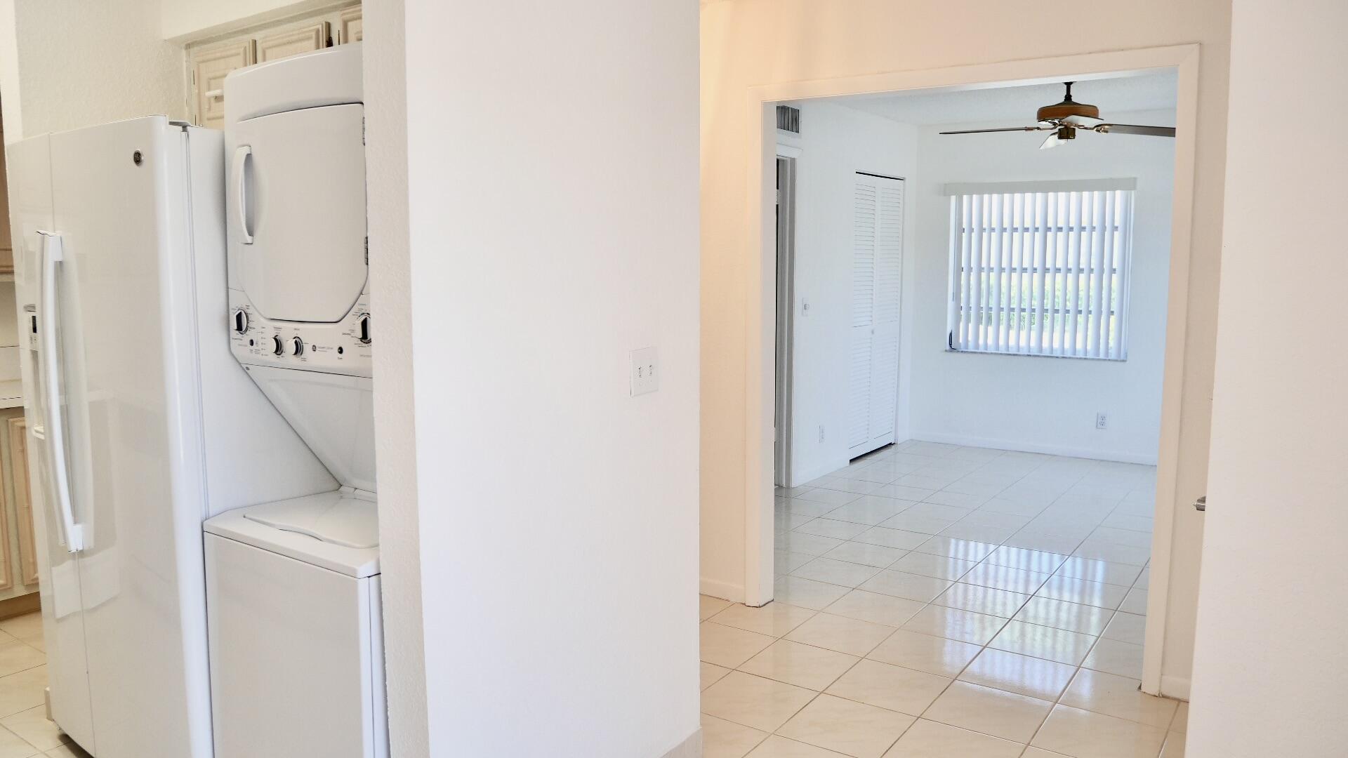 13638 Vía Flora, Unit D Delray Beach, FL 33484 - Photo 9 of 27 P1011176