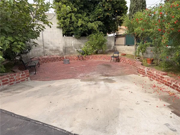 $3,095 | 337 West Lomita Avenue, Glendale, CA 91204