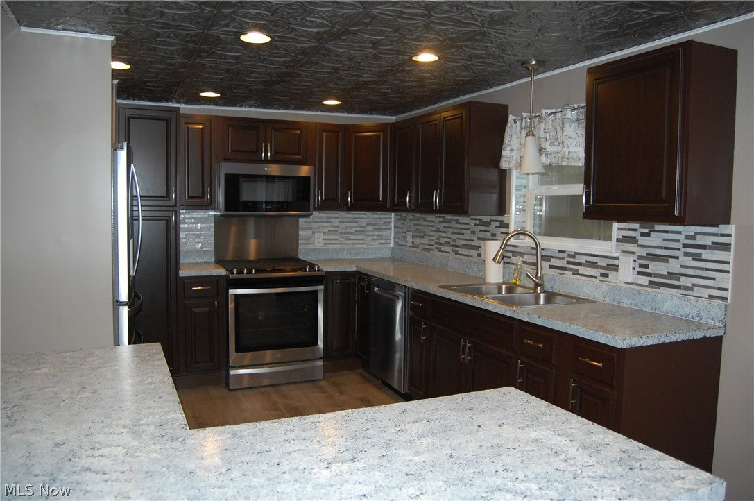 35325 Bainbridge Road North Ridgeville, OH 44039 - Photo 7 of 35
