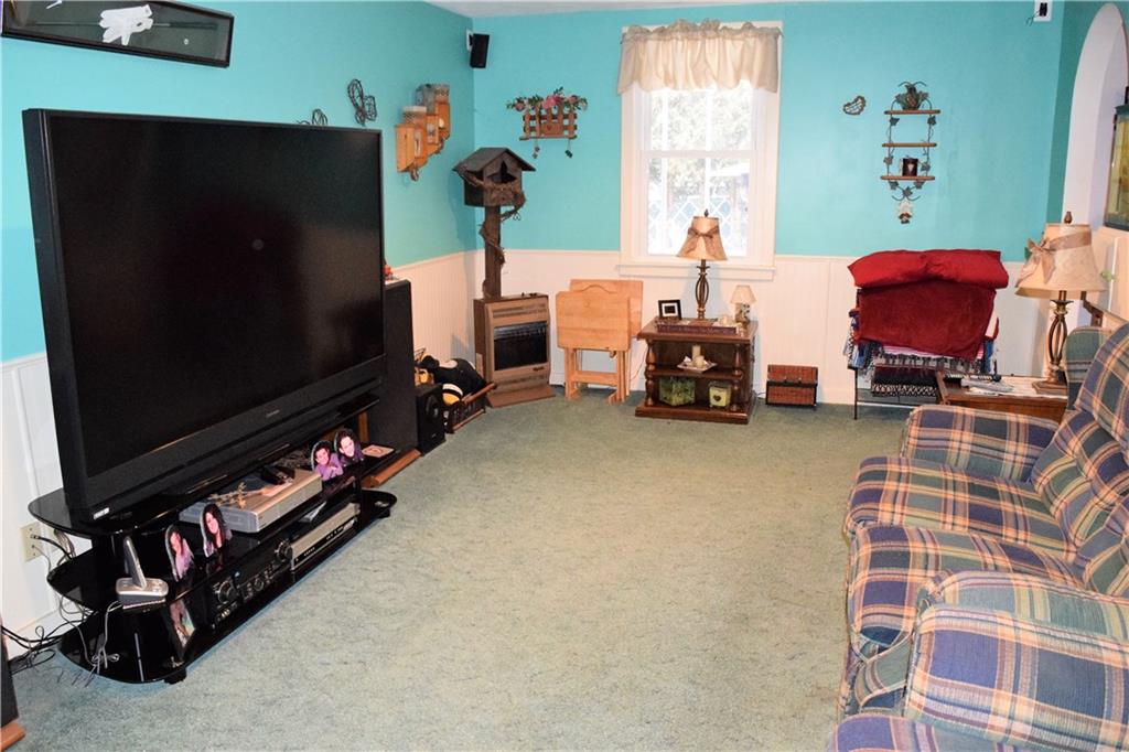 555 Rolling Meadows Road Waynesburg, PA 15370 - Photo 13 of 25 Gallery Image 13