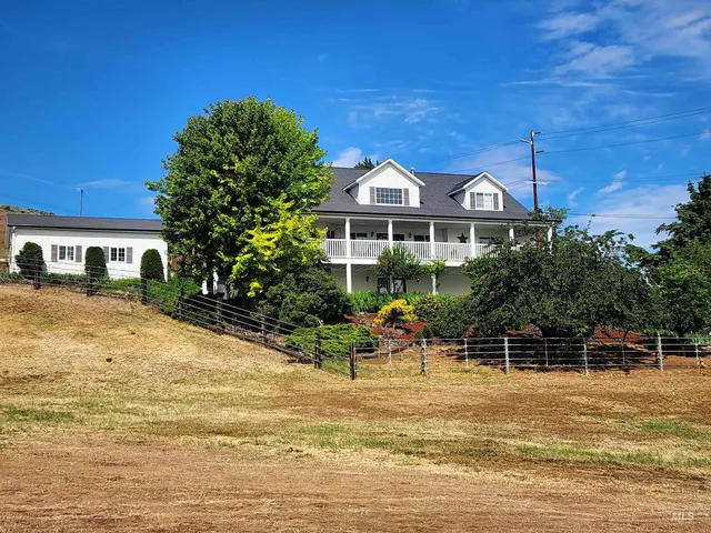 $1,250,000 | 1441 Pound Lane, Clarkston, WA 99403