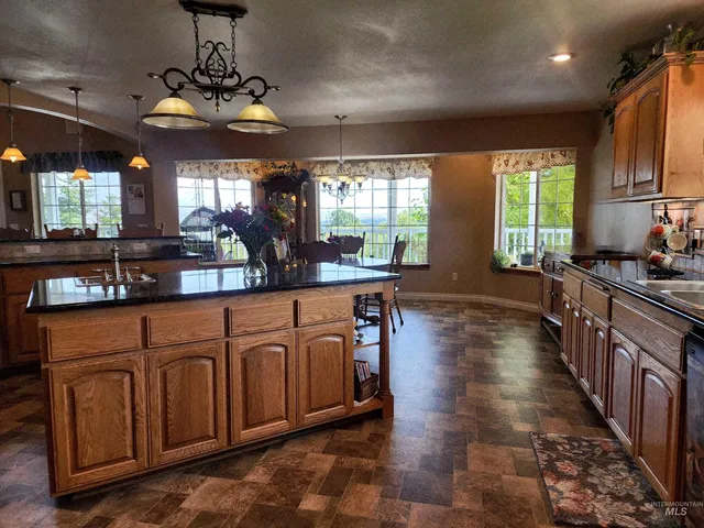 $1,250,000 | 1441 Pound Lane, Clarkston, WA 99403