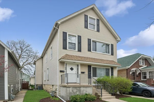 $680,000 | 150 Rockford Avenue, Forest Park, IL 60130
