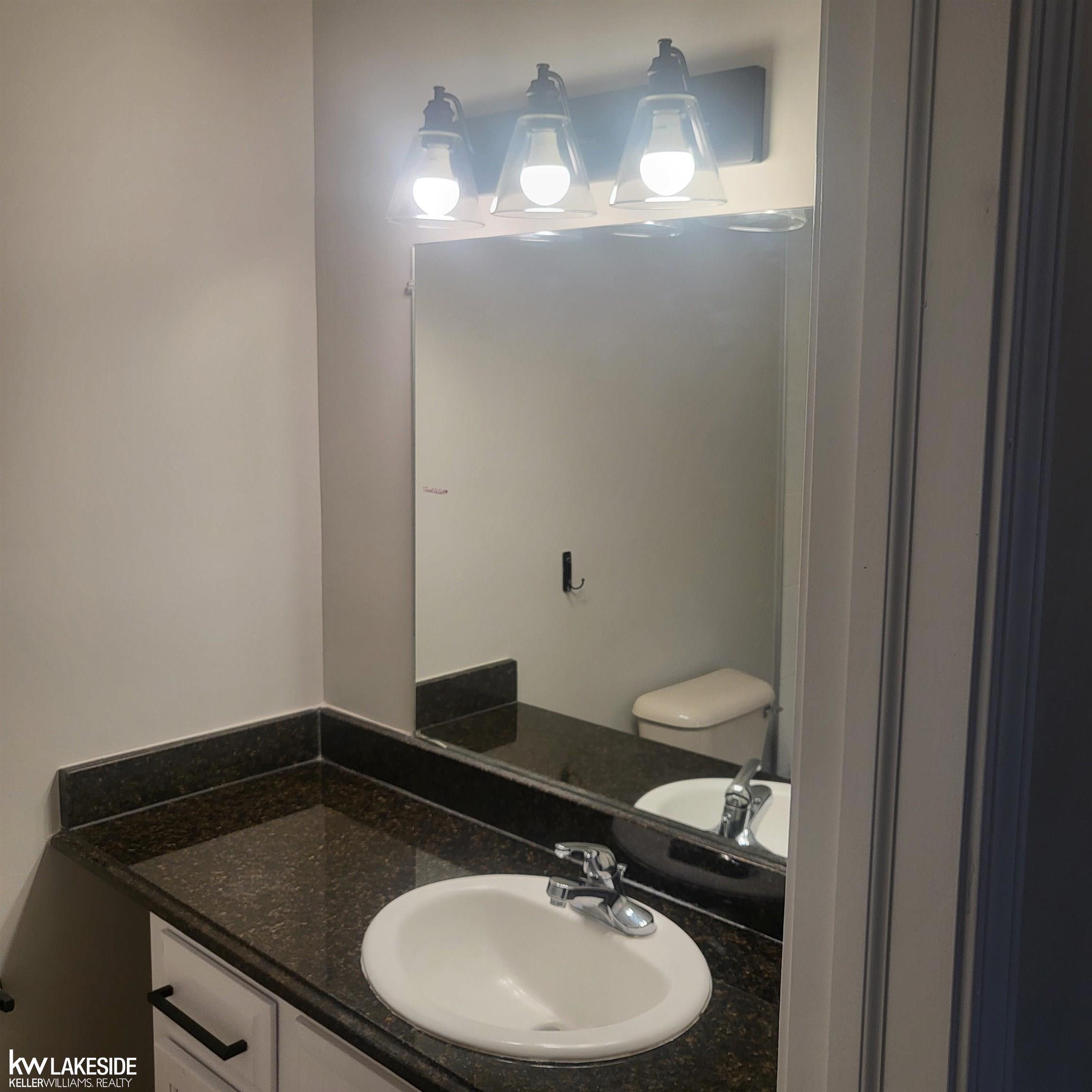8120 24 Mile Road, Unit 1 Utica, MI 48316 - Photo 5 of 21