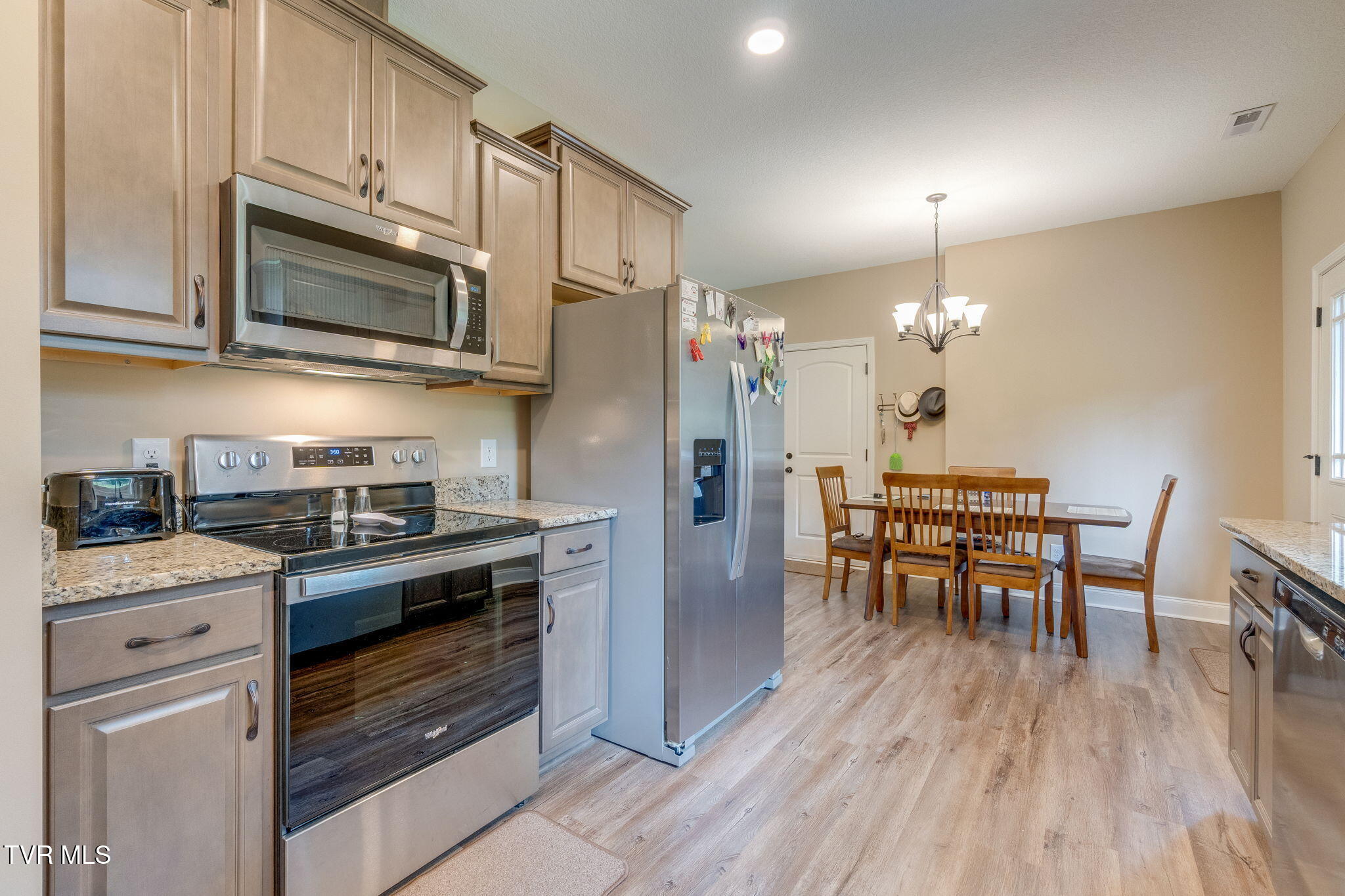 1103 Marbleton Road Unicoi, TN 37692 - Photo 11 of 36 010