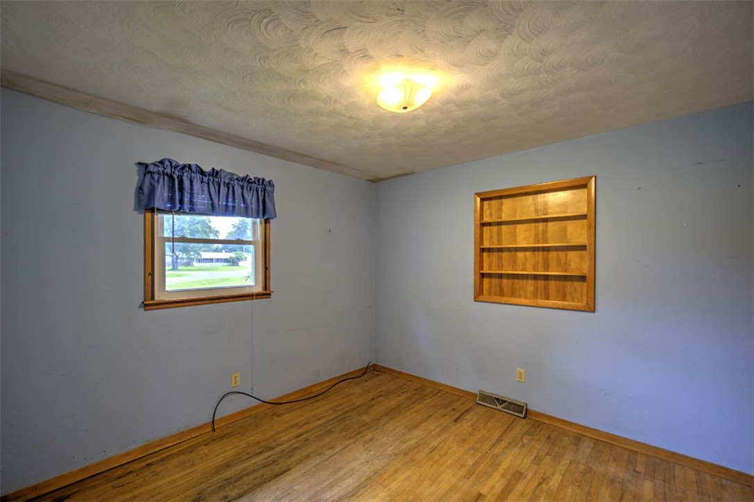 2220 Dunes Street Decatur, IL 62526 - Photo 18 of 29 Gallery Image 18