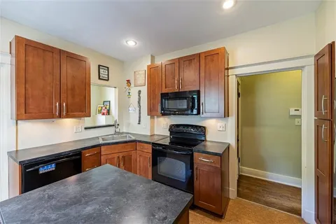 $495,000 | 3607 Campbell Street, Kansas City, MO 64109