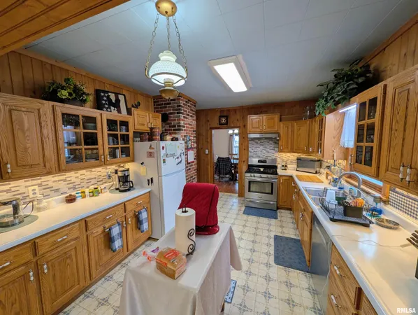 $169,900 | 15315 North 2200th Road, Good Hope, IL 61438