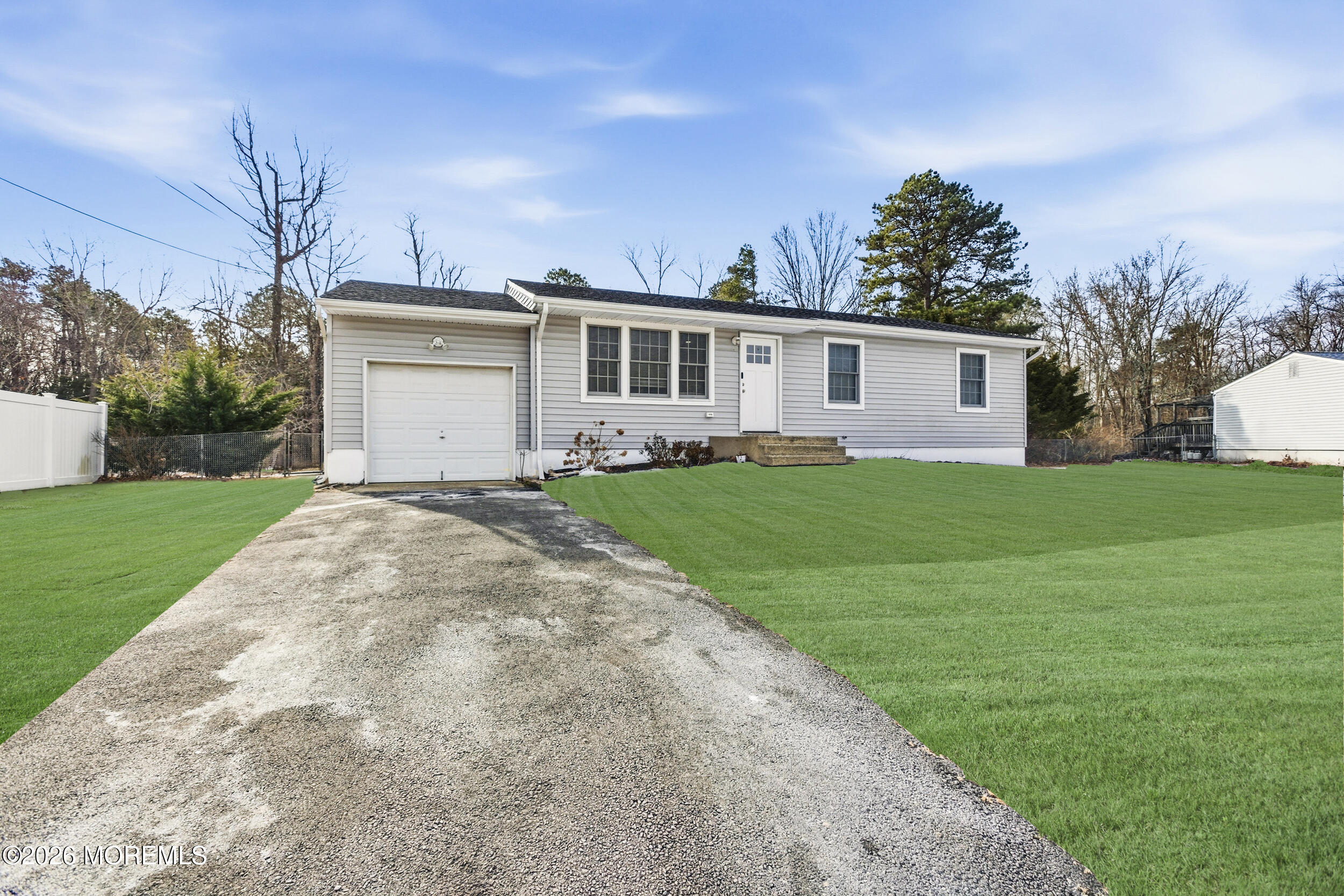 17 Bass Place Howell, NJ 07731 - Photo 3 of 20 HL7A1746