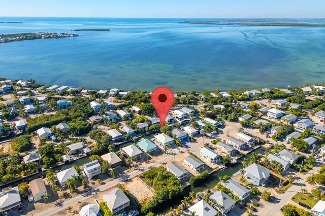 a view of a house with a swimming pool