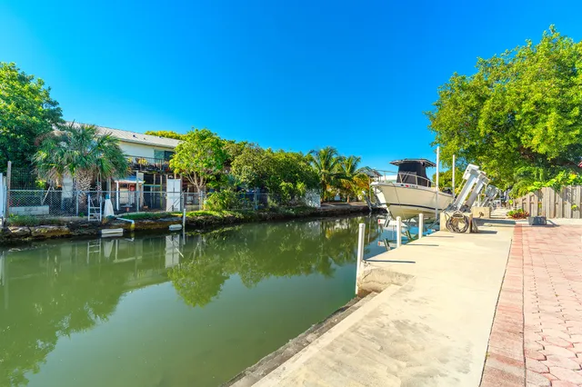 $1,190,000 | 22748 Blackbeard Lane, Cudjoe, FL 33042