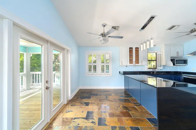 $1,190,000 | 22748 Blackbeard Lane, Cudjoe, FL 33042