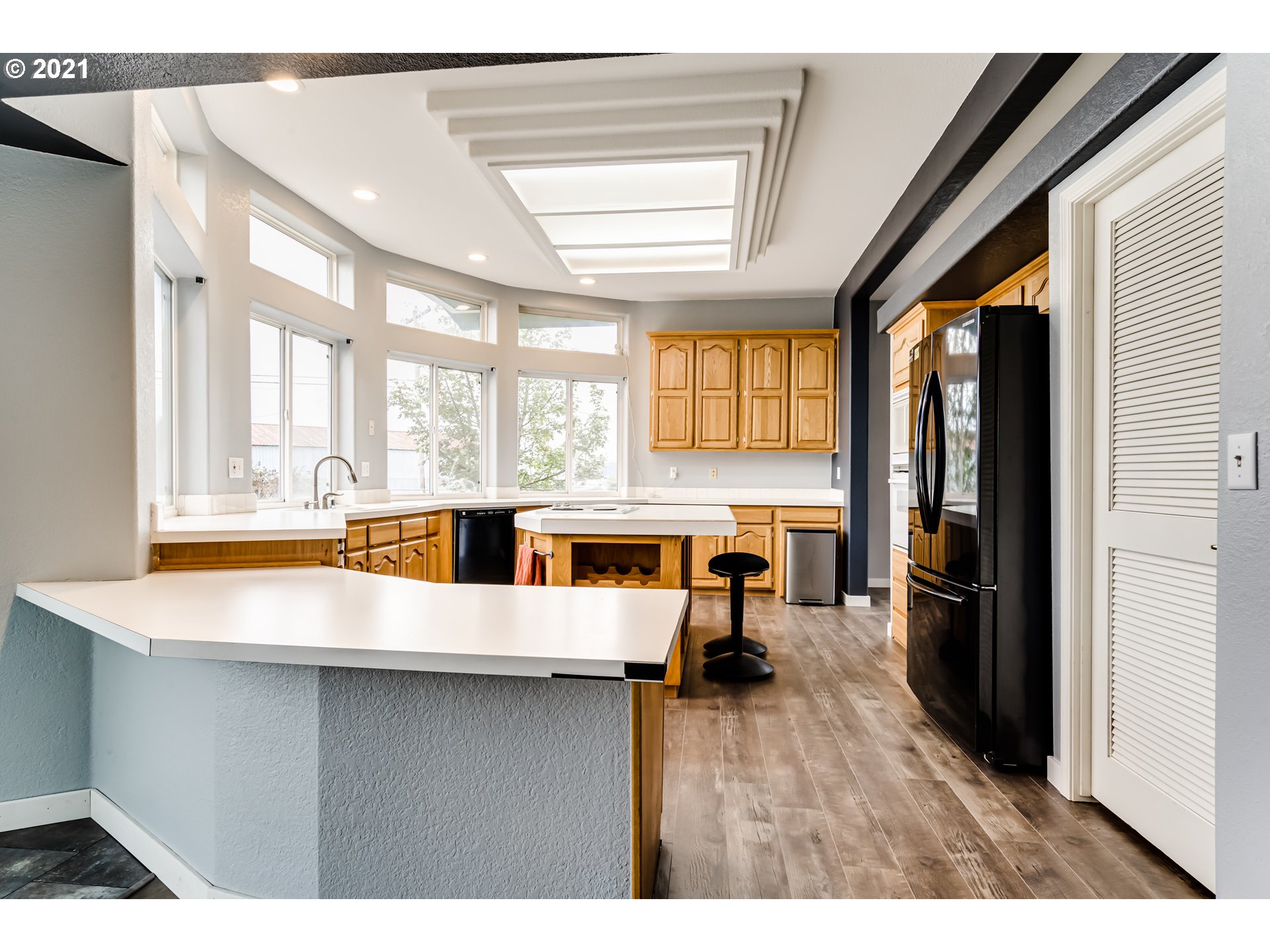 37072 Immigrant Road Pleasant Hill, OR 97455 - Photo 13 of 28 Gallery Image 13