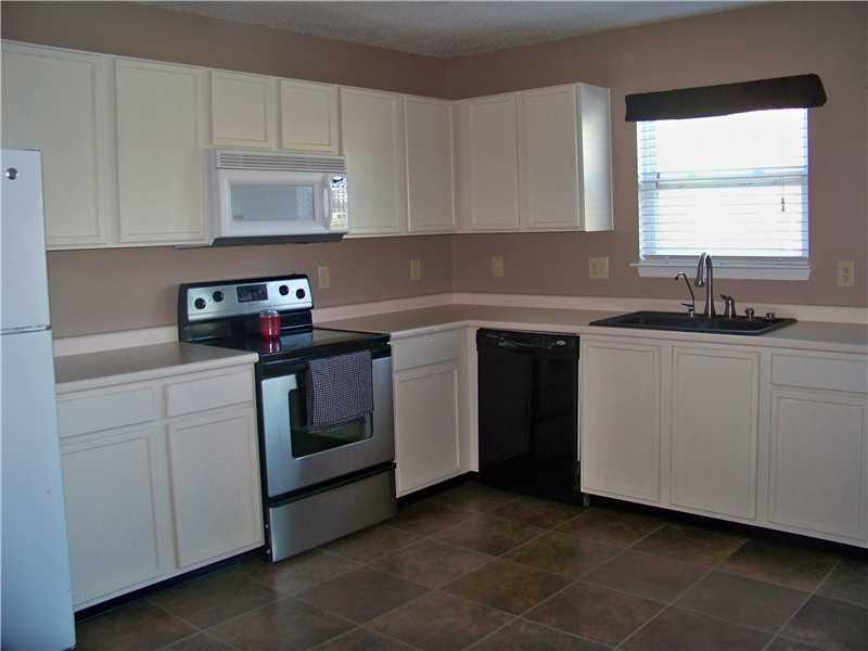 6886 Merritt Ridge Way Avon, IN 46123 - Photo 3 of 14