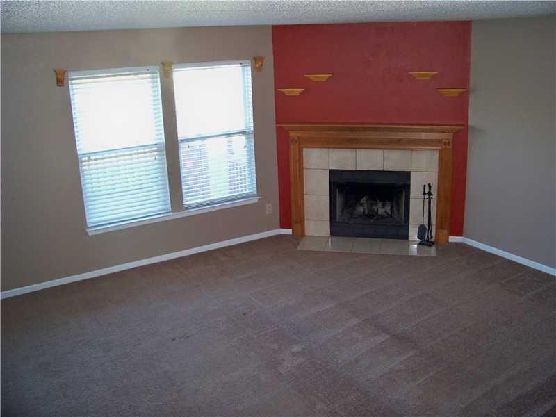 6886 Merritt Ridge Way Avon, IN 46123 - Photo 5 of 14