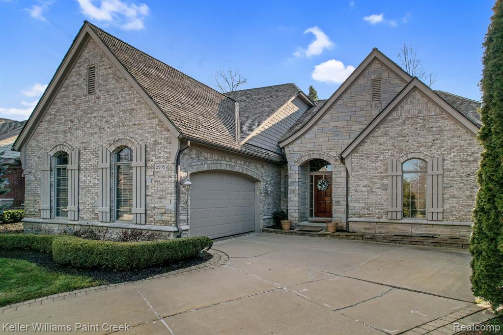 2595 Summerlin Court Rochester, MI 48306 - Photo 2 of 45 Gallery Image 2
