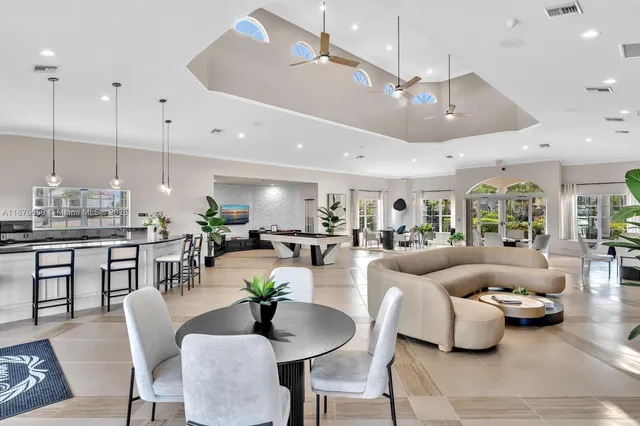 $5,700 | 19314 King Palm Court, Unit 19314, Boca Raton, FL 33498