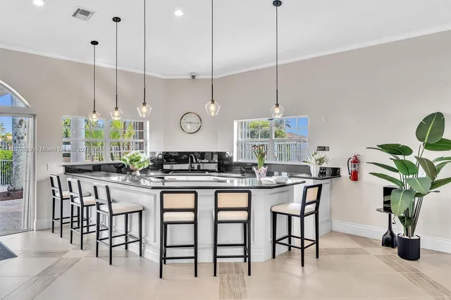 $5,700 | 19314 King Palm Court, Unit 19314, Boca Raton, FL 33498