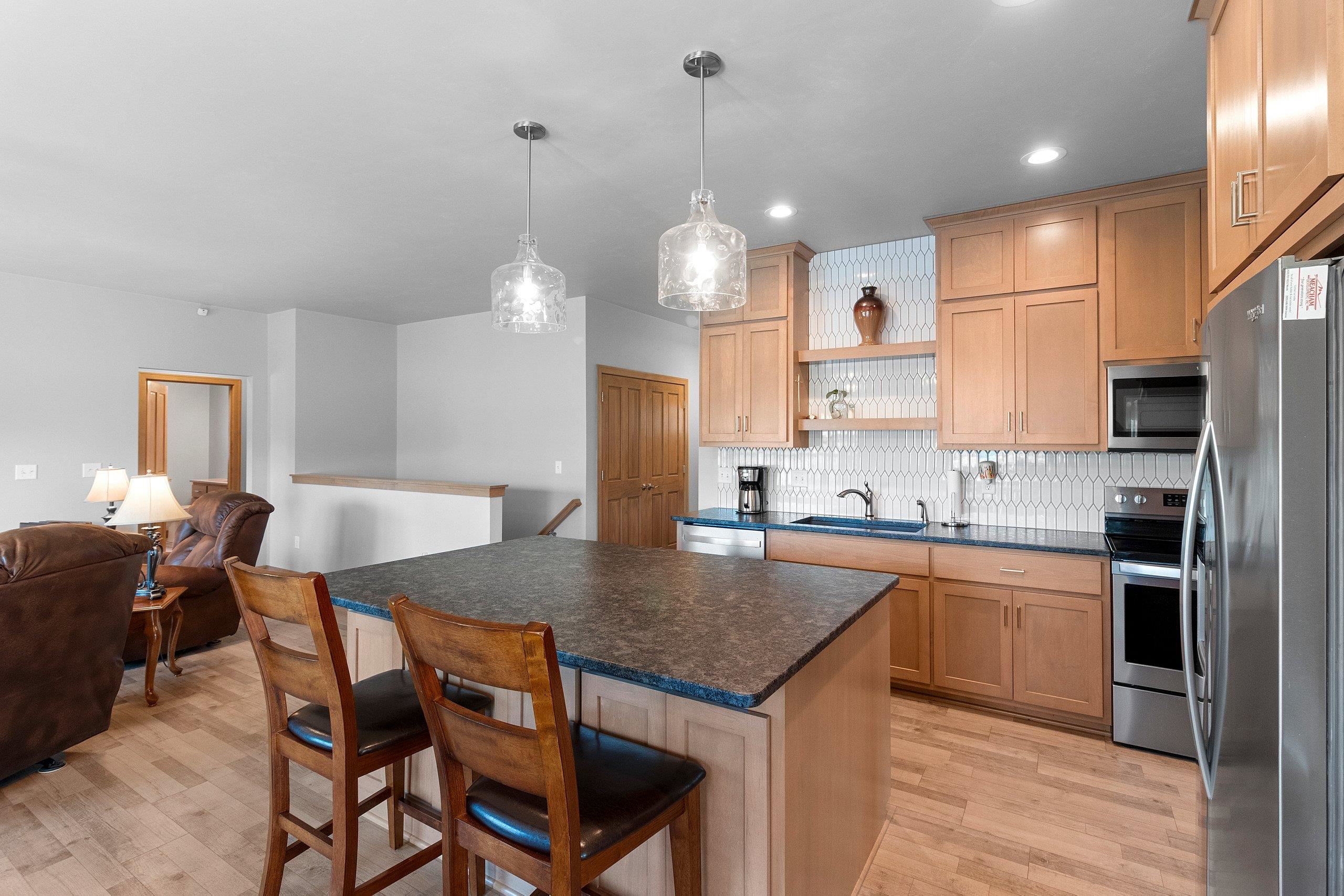 5042 North Milkweed Trail Appleton, WI 54913 - Photo 5 of 49
